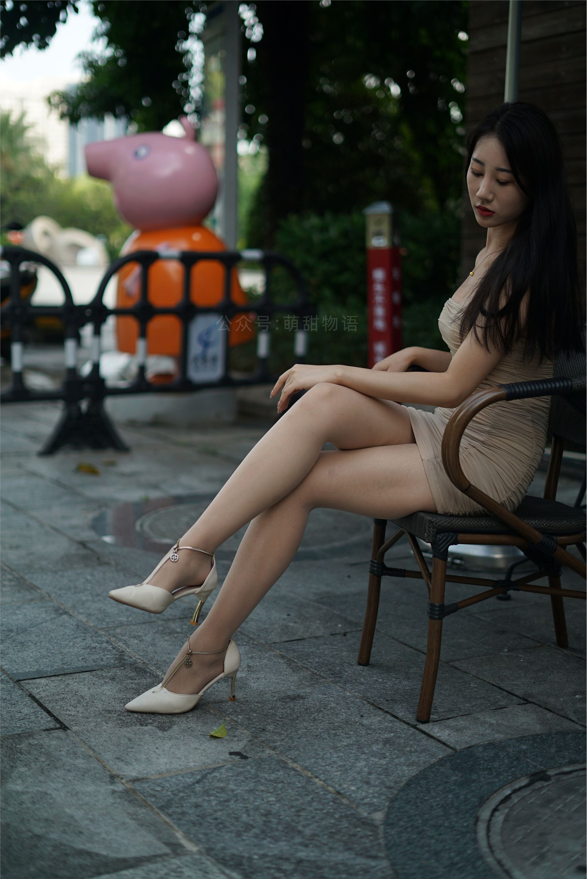 萌甜物语 XM197《擦边球的一字肩-佳儿》